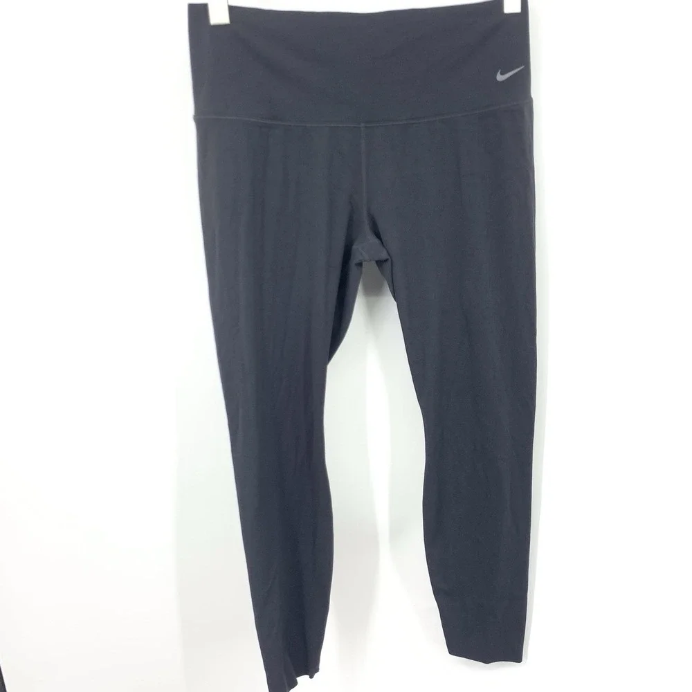 Nike black leggings